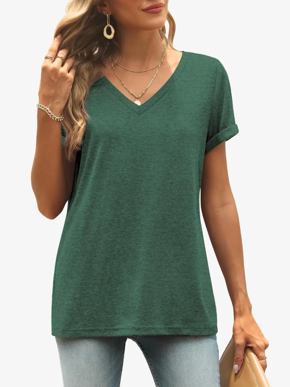 ATHMILE T Shirts Short Sleeve V Neck Tees for Women Fashion Tops Trendy Lightweight Casual Summer Outfits Clothes 2025 Beach