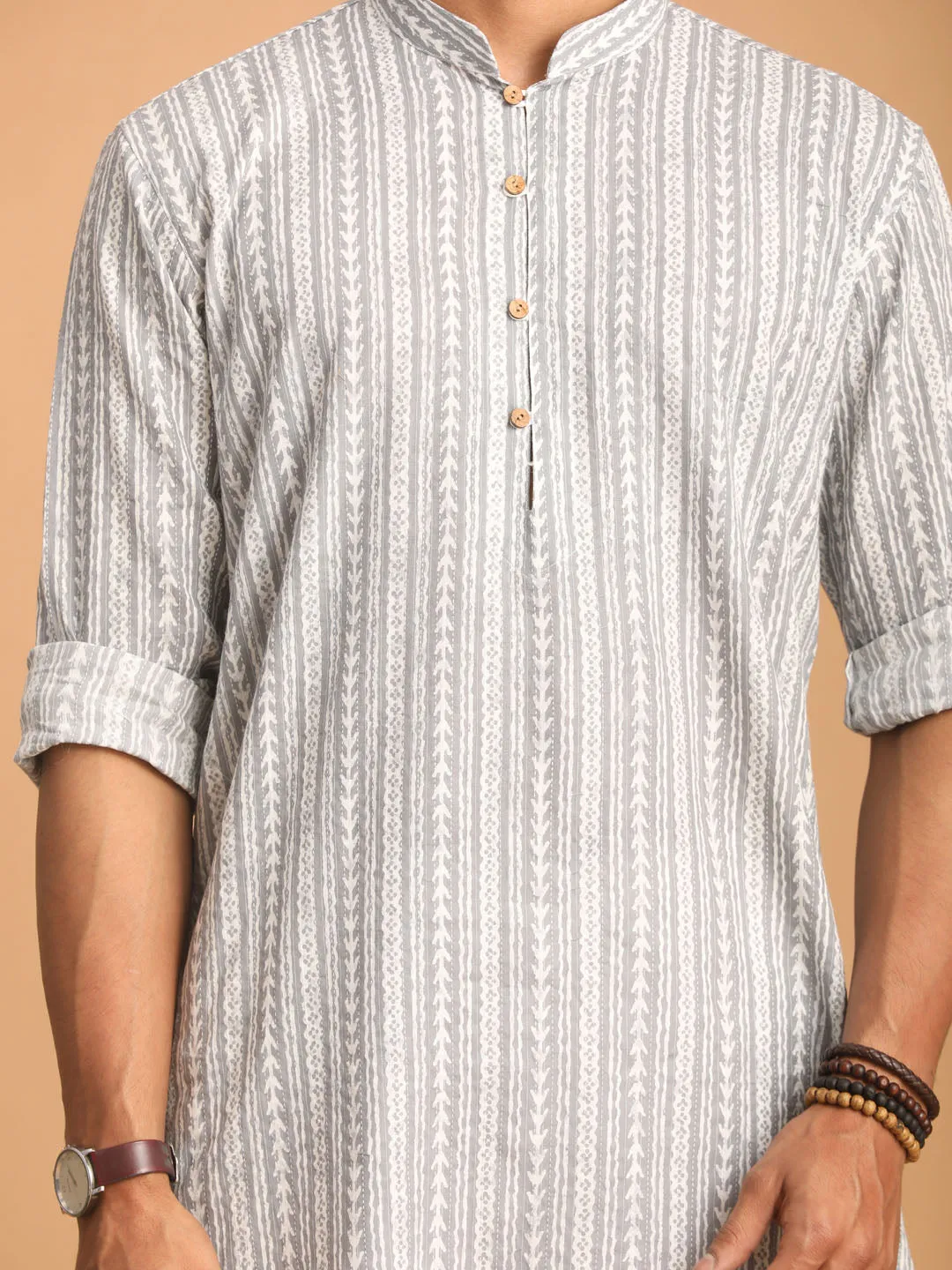 Jashvi Men's Grey And White Batik Printed Kurta with White Pant Set